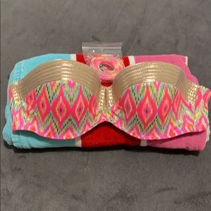 Shade and Shore bikini top 38B!